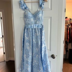 V Chapman Vera Dress - light blue, midi size 4